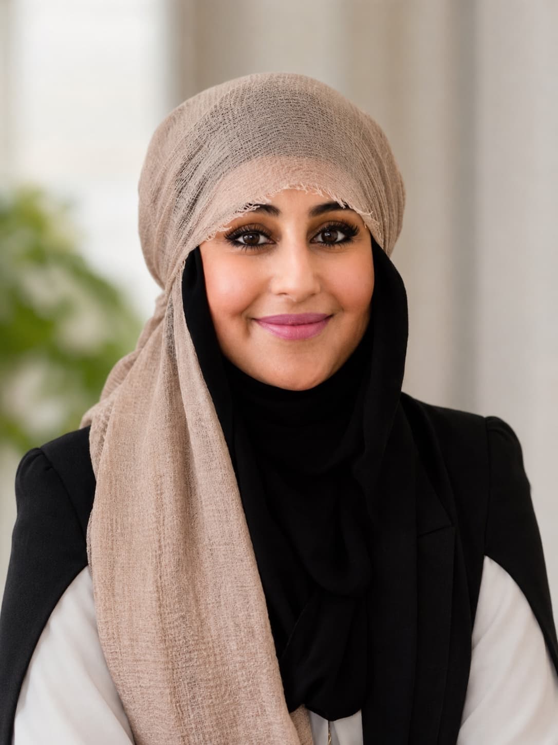 Kashmir Maryam, Founder of Heal Therapy